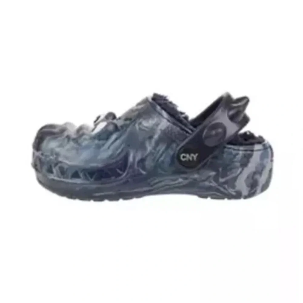Capelli of New York Toddlers Cozy Swirt Gator Slippers in Black and Navy Sz 6-7